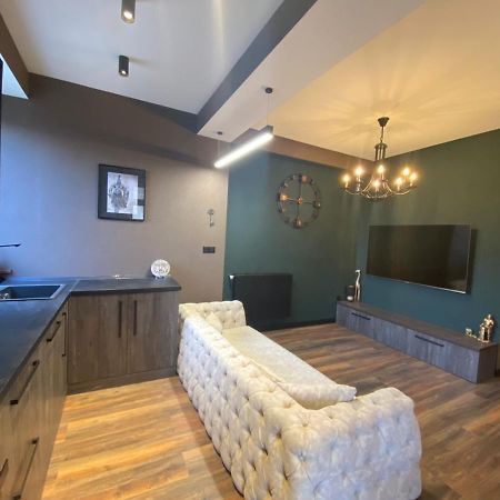 New Apartment With Terrace Tbilisi Luaran gambar